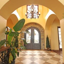 entryway-feature-accent